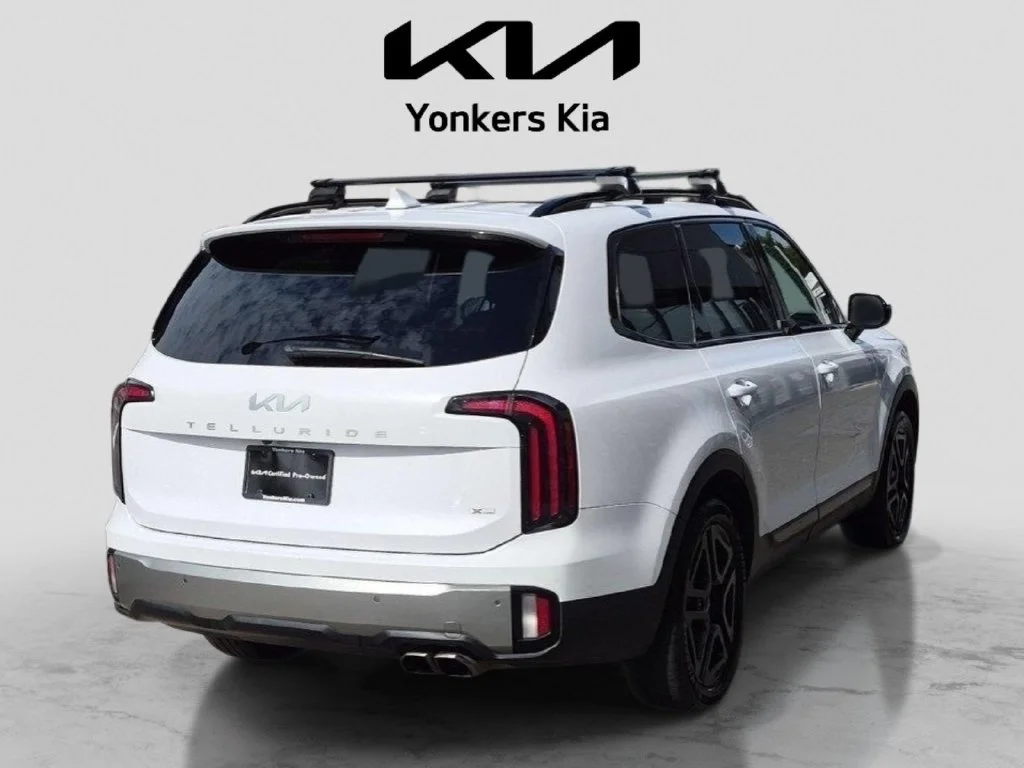 Used 2023 White Kia SX-Prestige X-Line image 5