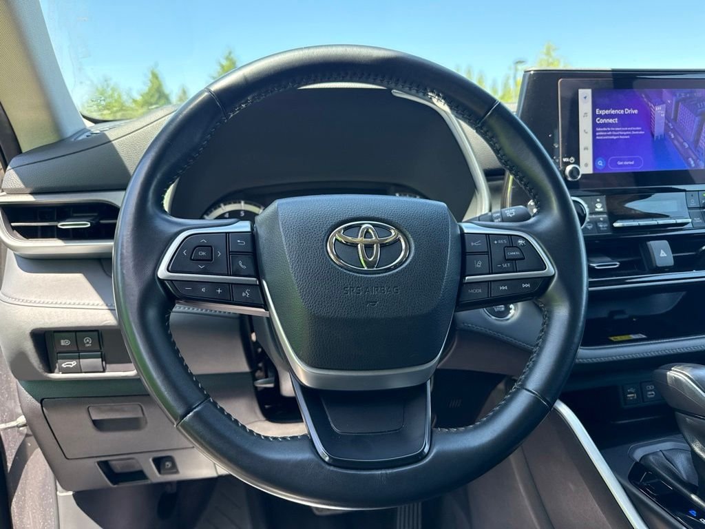 Used 2023 Magnetic Gray Metallic Toyota XLE image 10
