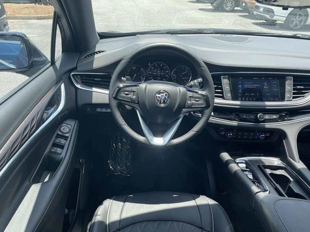 Used 2022 Blue Buick Avenir image 12