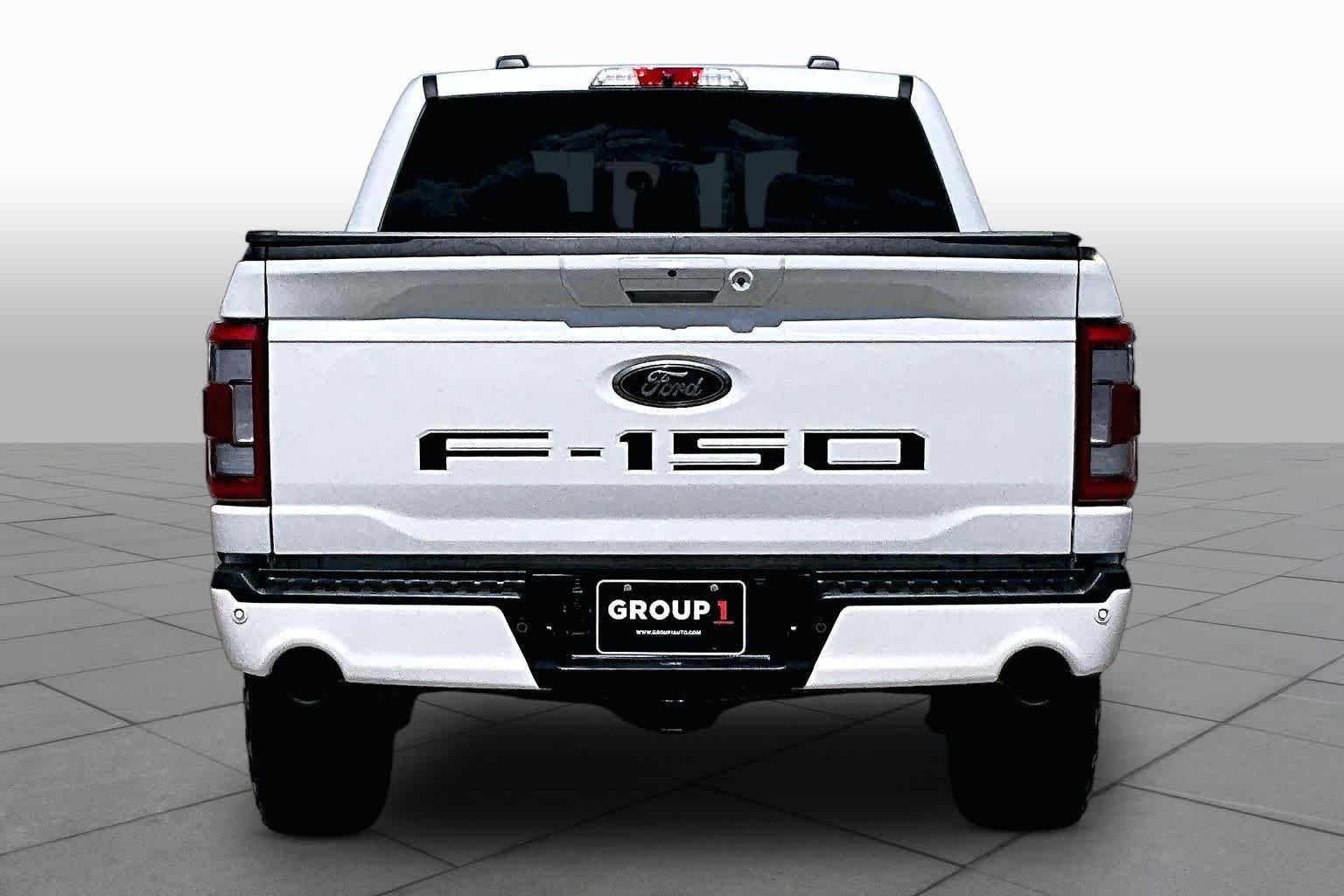 Used 2023 Star White Metallic Tri-Coat Ford LARIAT image 5