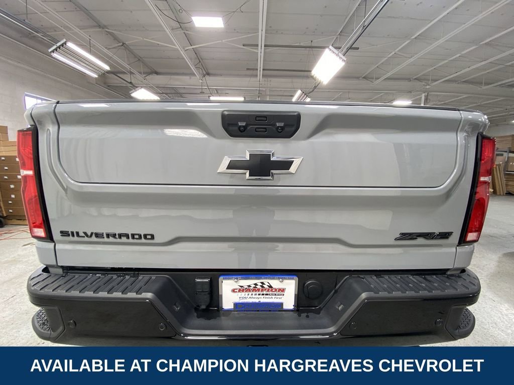2024 Chevrolet Silverado 2500HD ZR2 - Photo 39