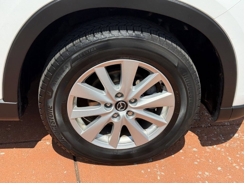 Used 2014 White Mazda Touring image 8