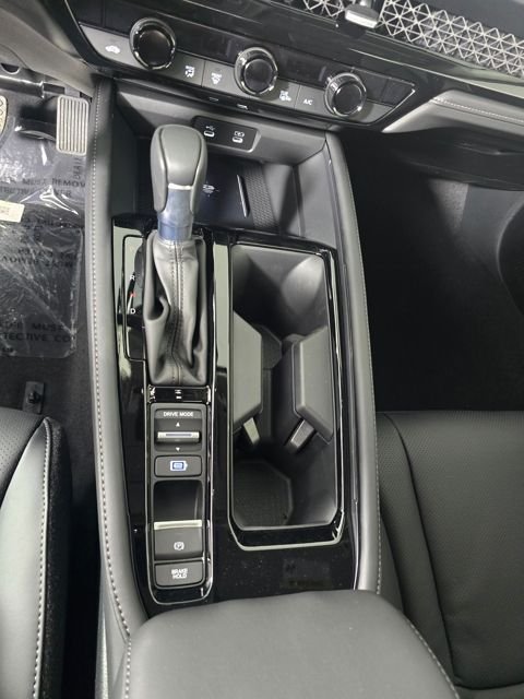 New 2026 Urban Gray Pearl Honda Touring image 22