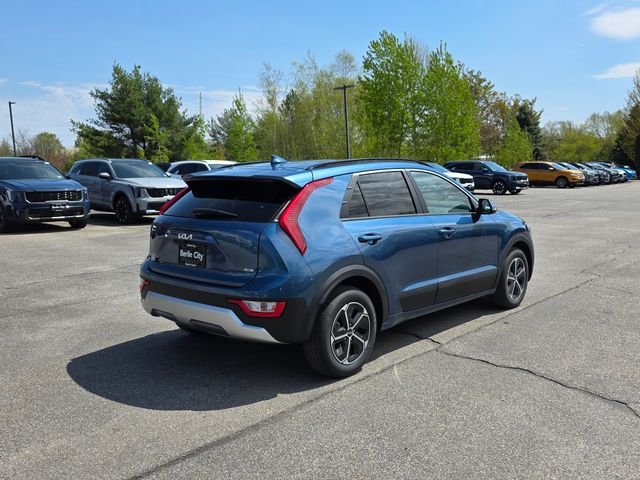 New 2026 Mineral Blue Kia EX image 7