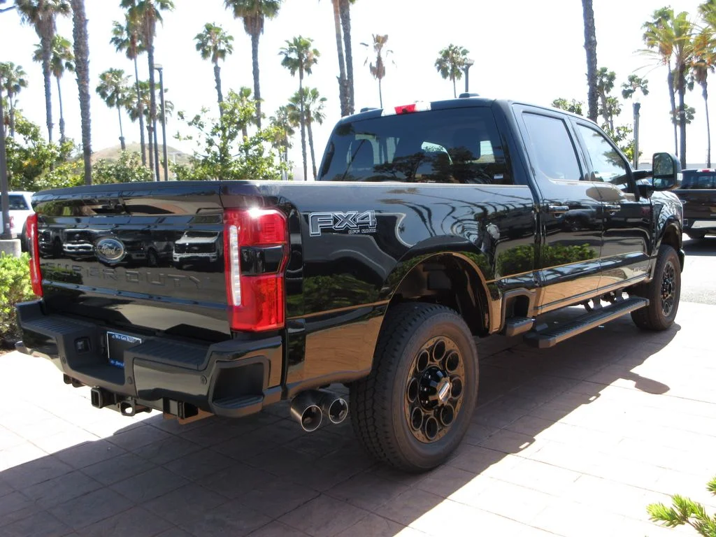 New 2026 Agate Black Metallic Ford Lariat image 4