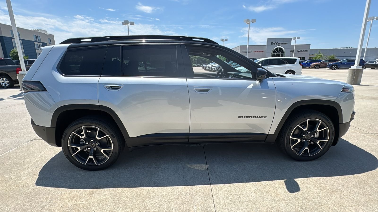 New 2026 Silver Zynith Clear-Coat Exterior Paint Jeep Overland image 17