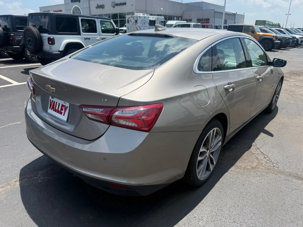 Used 2024 Gray Chevrolet LT image 3