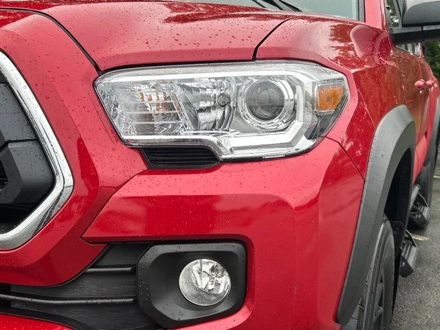 Used 2023 Red Toyota SR5 image 11