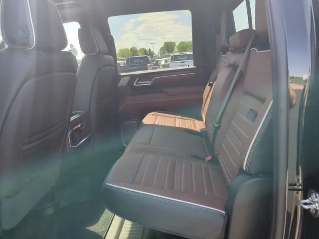 New 2026 Onyx Black GMC Denali Ultimate image 28