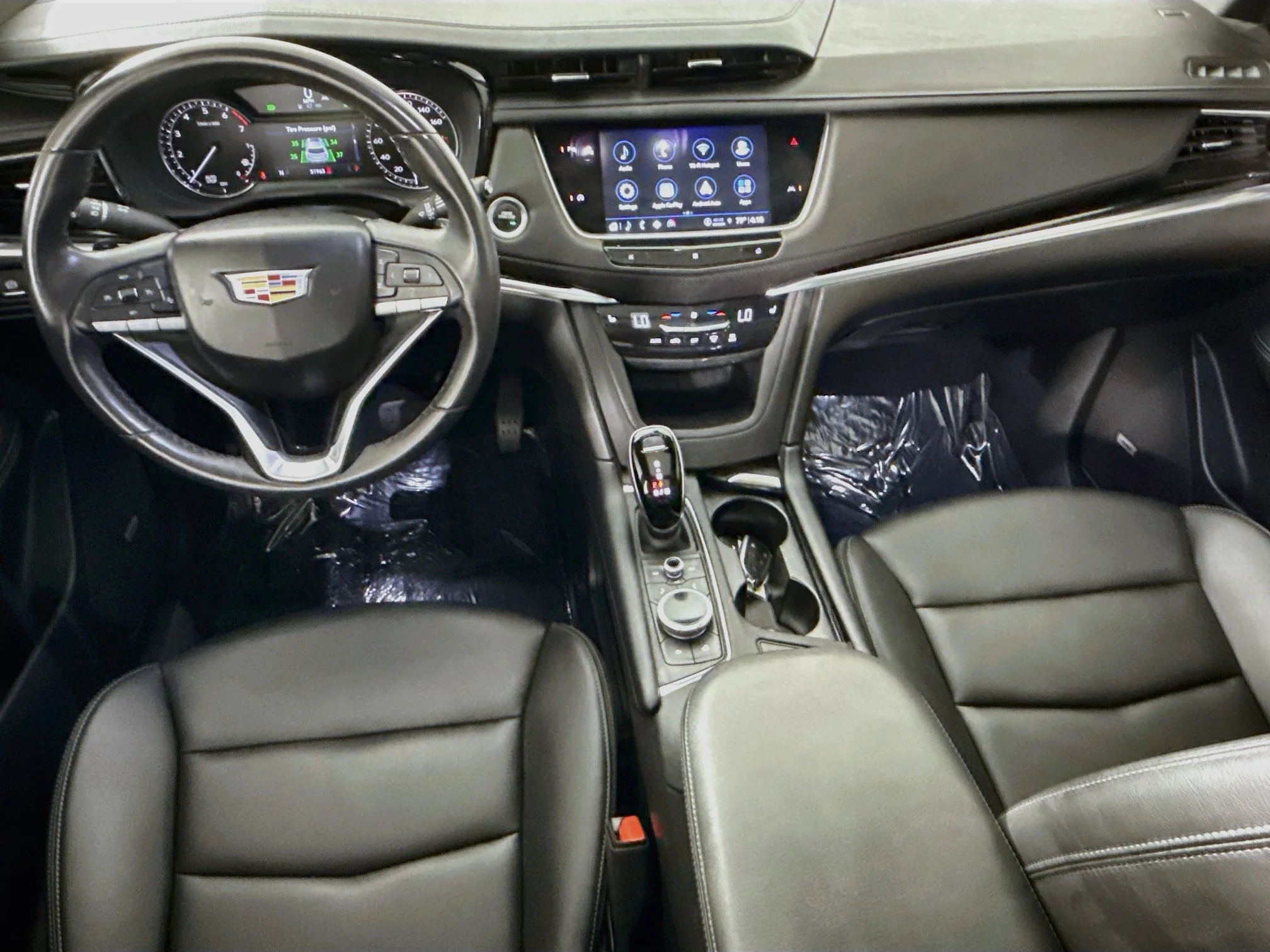 Used 2021 SATIN STEEL METALLIC Cadillac Luxury image 26