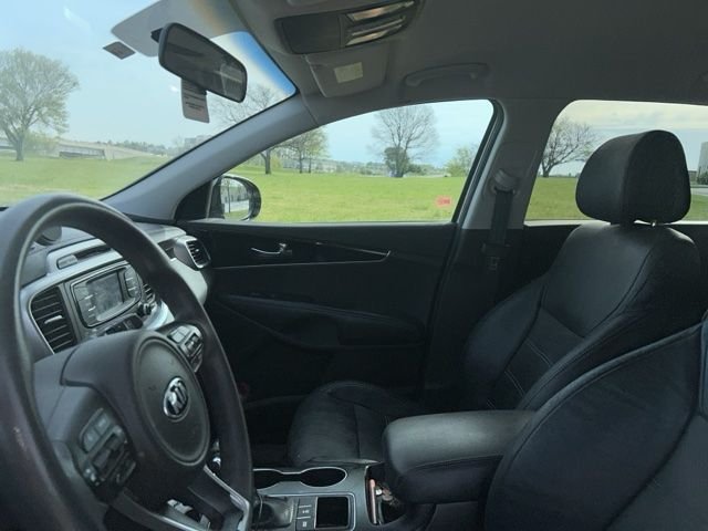 2017 Kia Sorento LX - Photo 12