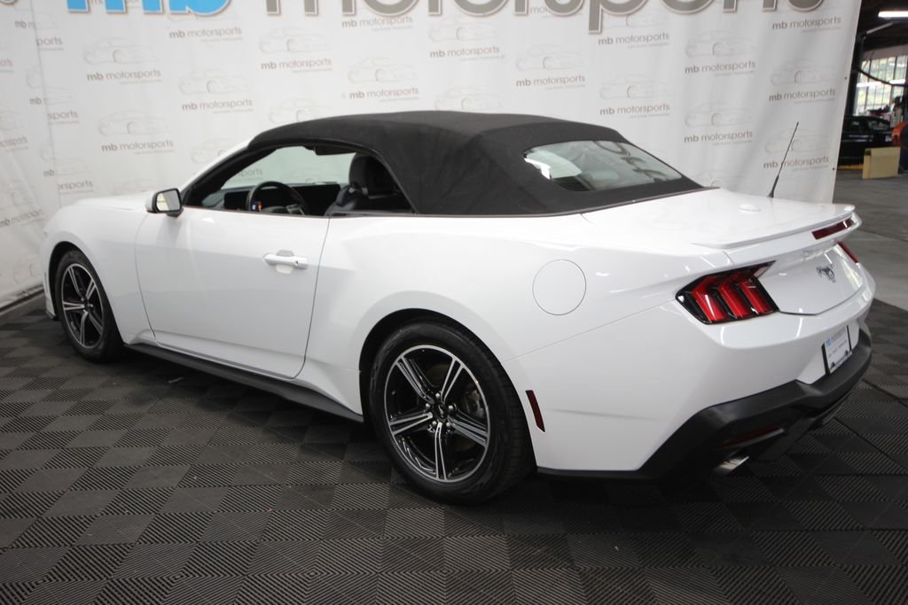 Used 2024 White Ford EcoBoost Premium image 3