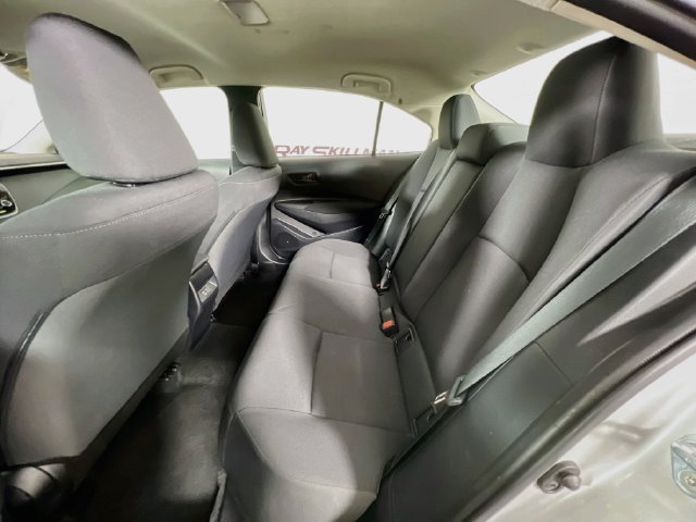 2025 Toyota Corolla LE - Photo 21