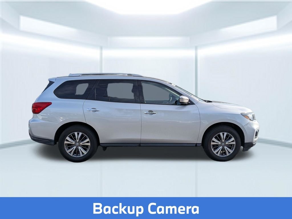 Used 2019 Silver Nissan SV image 6