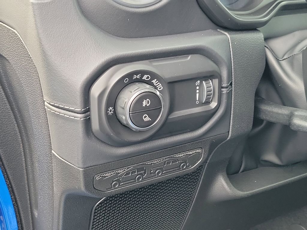 New 2026 Hydro Blue Pearlcoat Jeep Sahara image 17