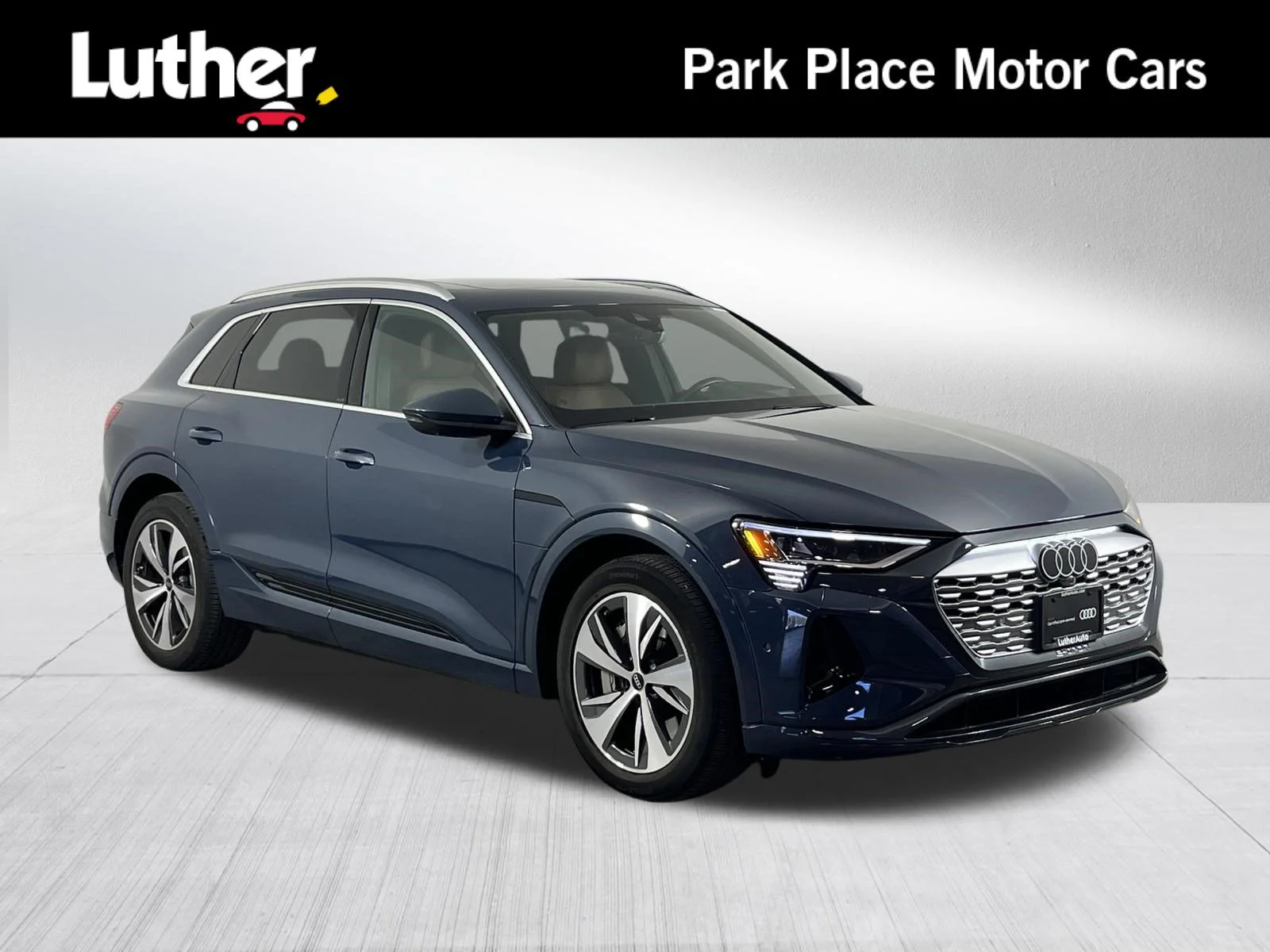 2024 Audi Q8 e-tron 55 114 kWh Prestige quattro's photo