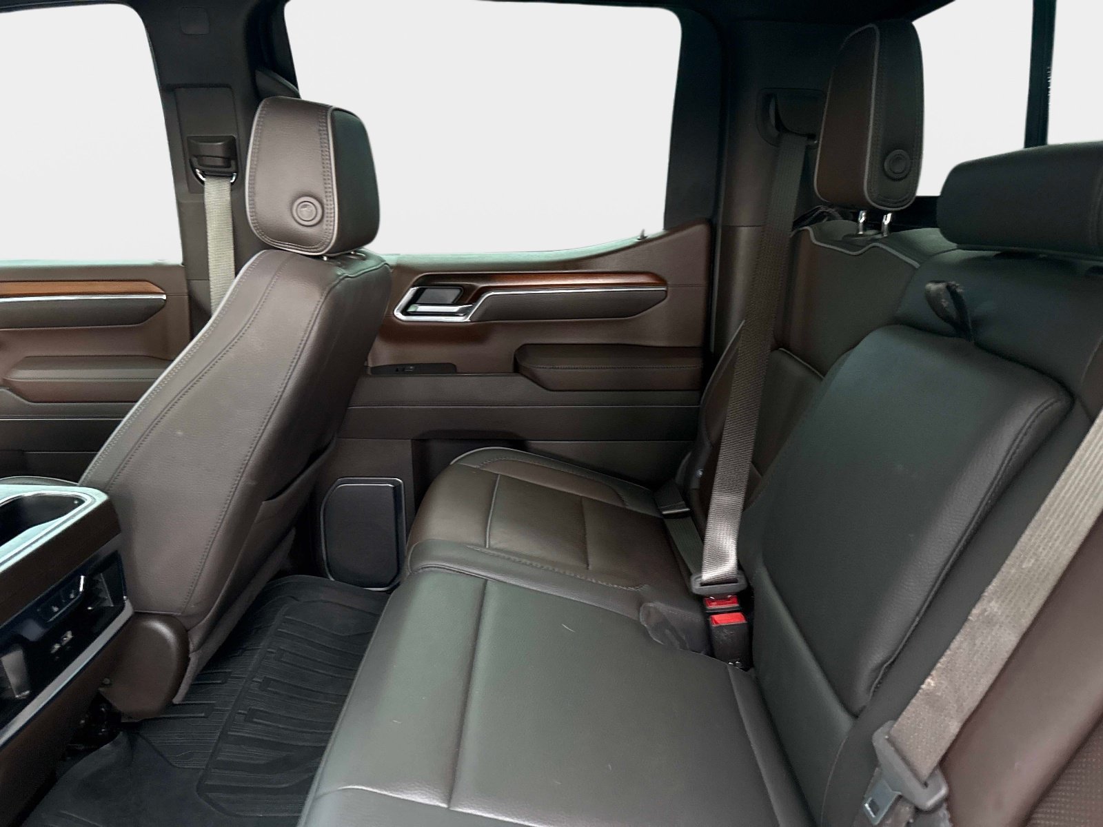 Used 2025 Onyx Black GMC Denali image 13