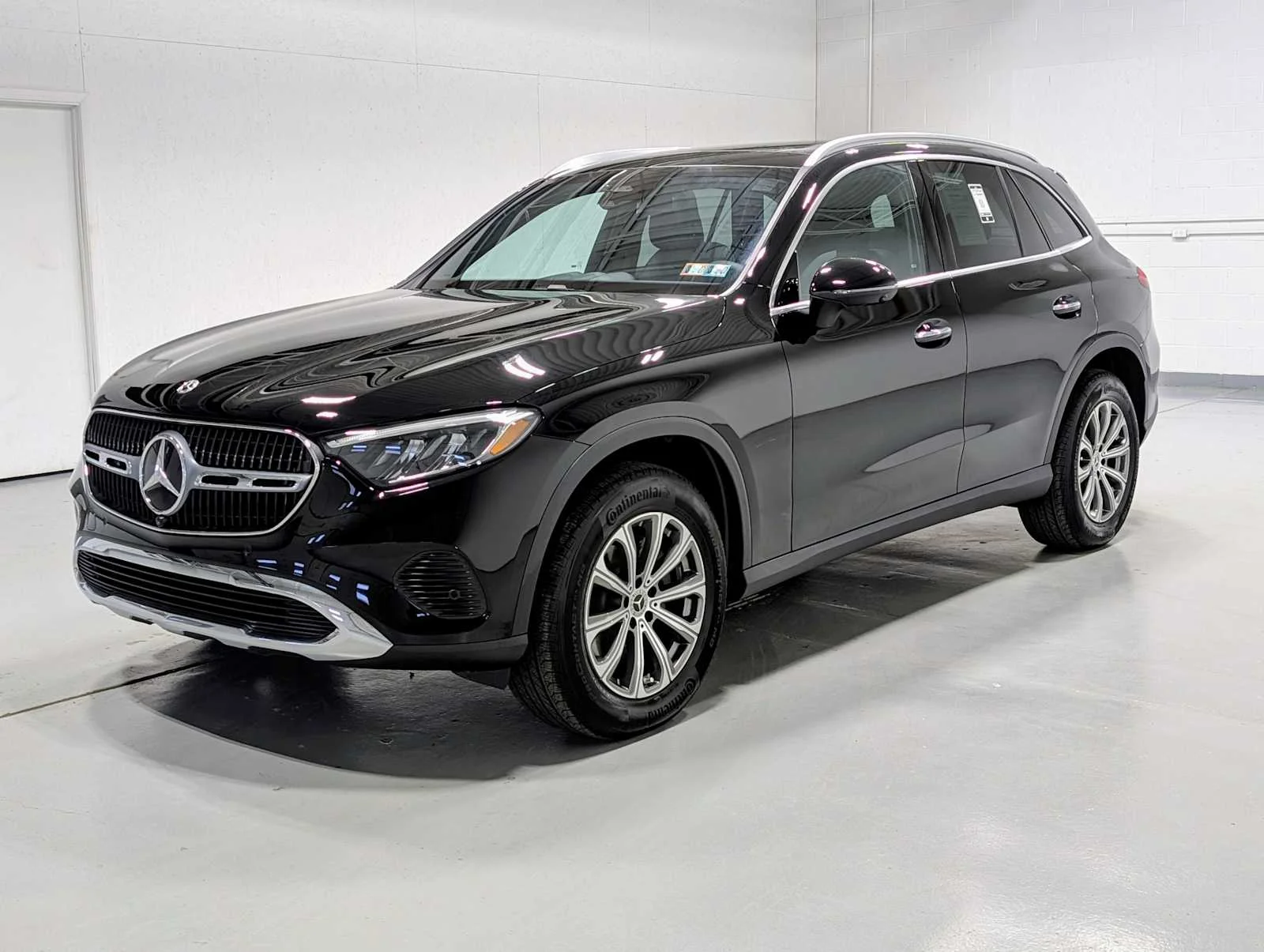 2026 Mercedes-Benz GLC GLC 300 4MATIC's photo