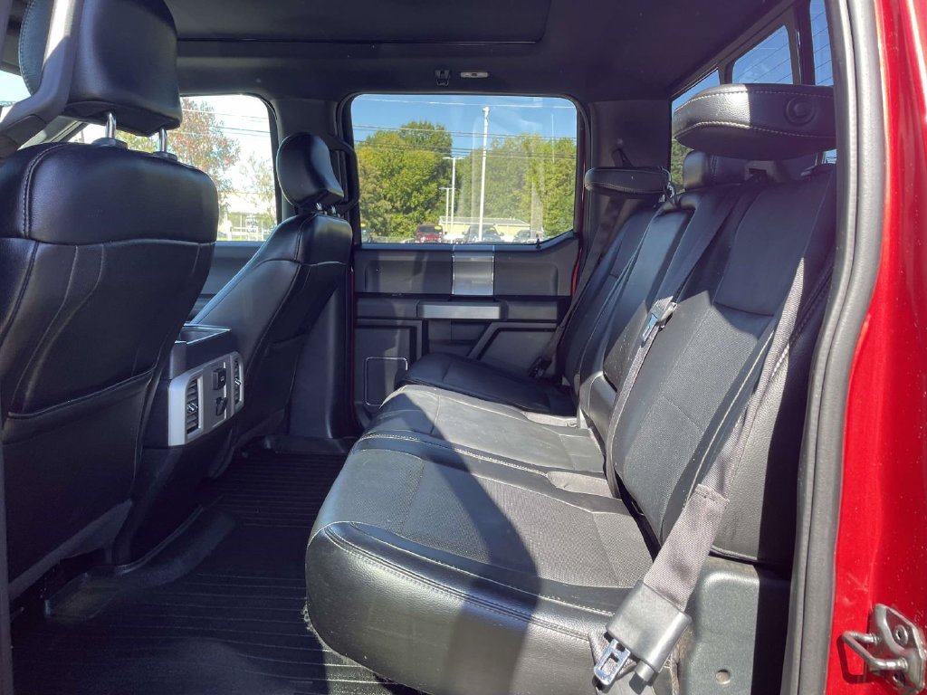 Used 2015 Red Ford Lariat image 10