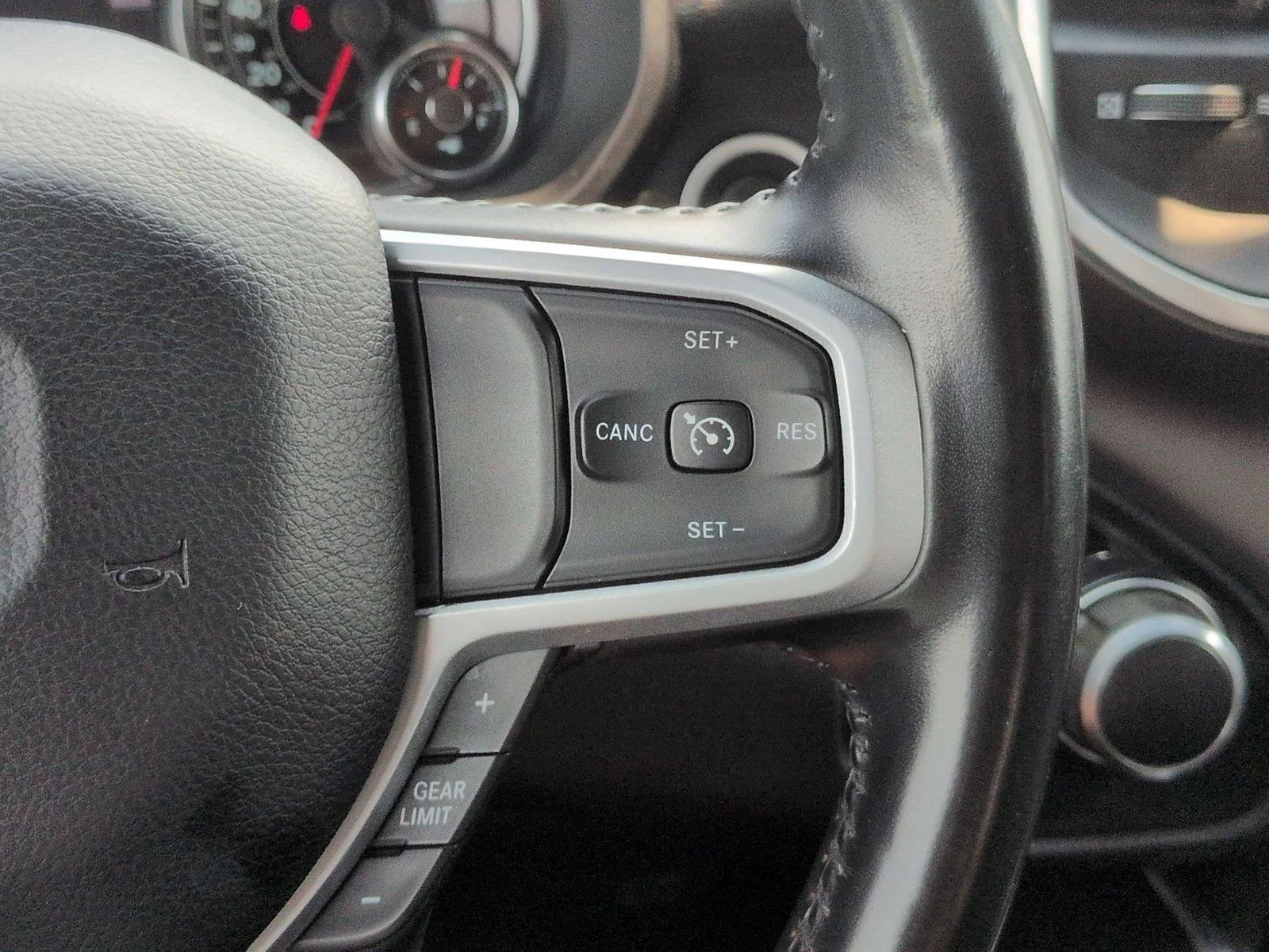 Used 2021 Diamond Black Crystal Pearlcoat Ram Big Horn image 21