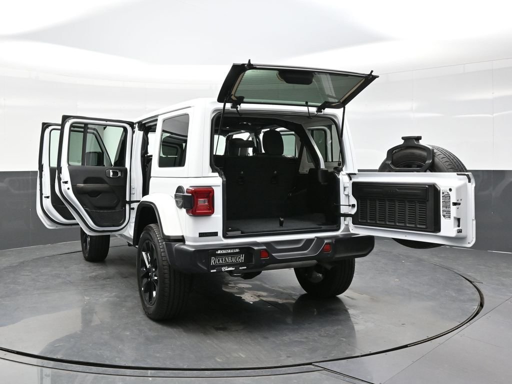 Used 2025 White Jeep Sahara 4xe image 42