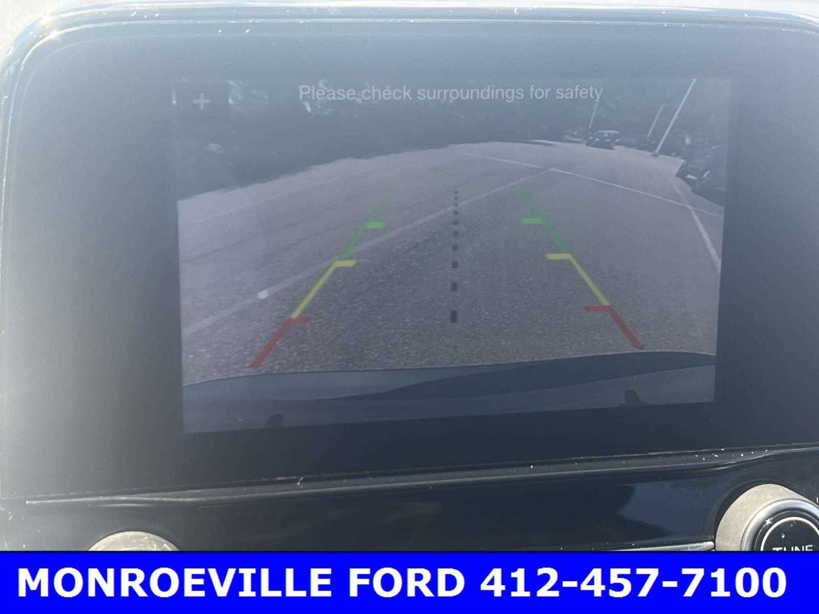 Used 2019 Blue Candy Metallic Tinted Clearcoat Ford SE image 28