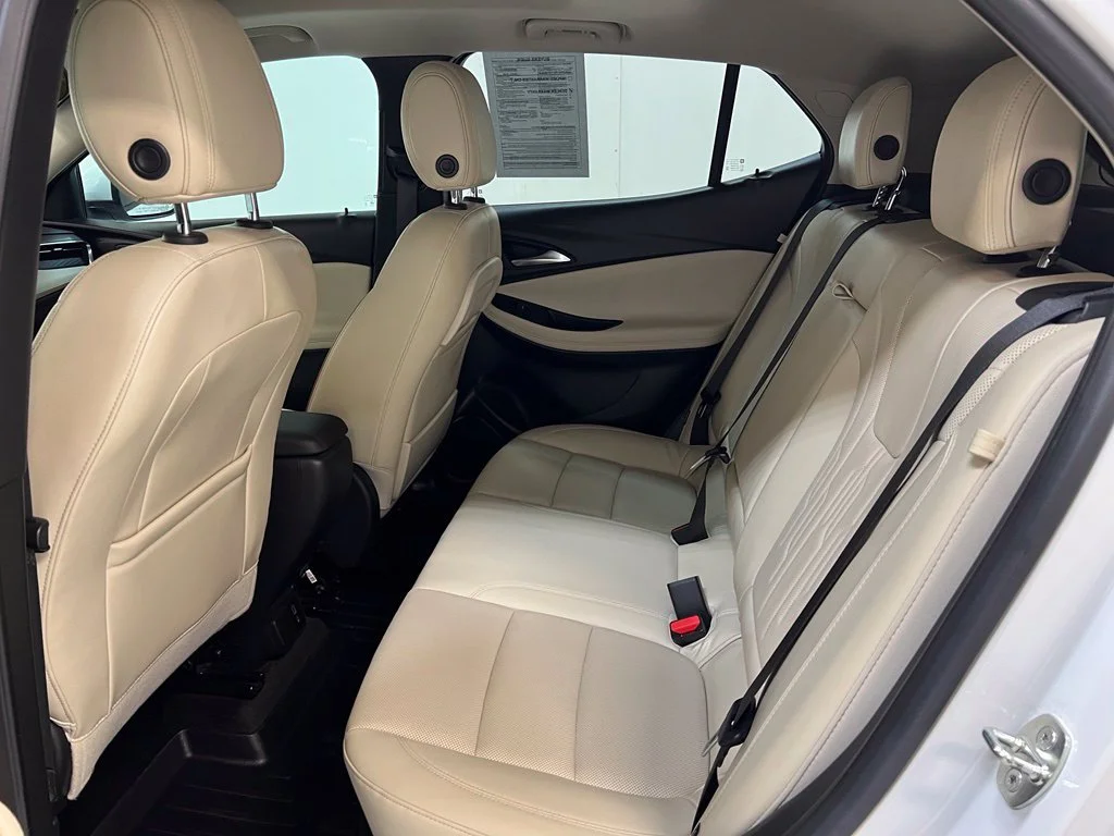 Used 2024 White Frost Tricoat Buick Avenir image 29