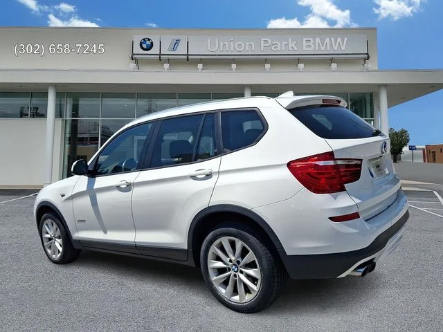 Used 2017 Alpine White BMW xDrive28i image 6