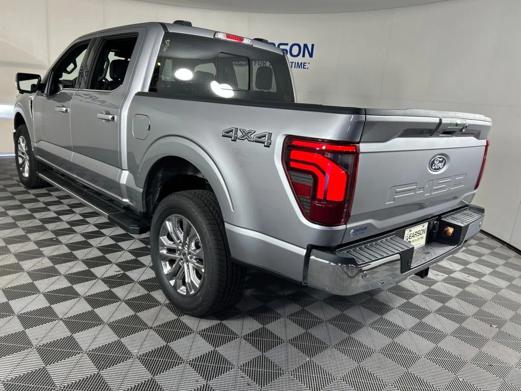 New 2026 Iconic Silver Metallic Ford Lariat image 9