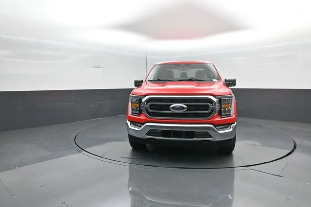 Used 2023 Race Red Ford XLT image 4