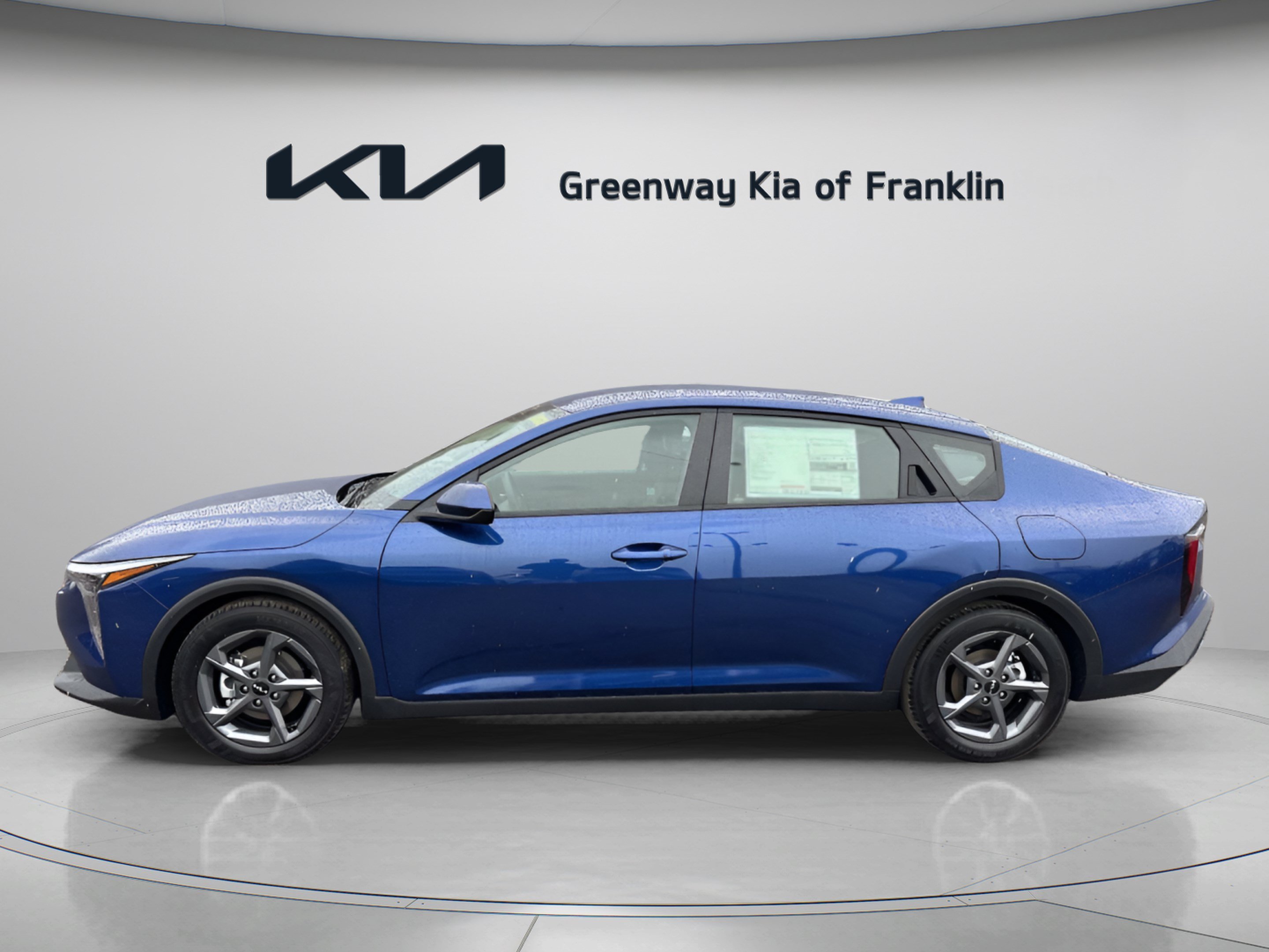 New 2025 Deep Sea Blue Kia LXS image 4