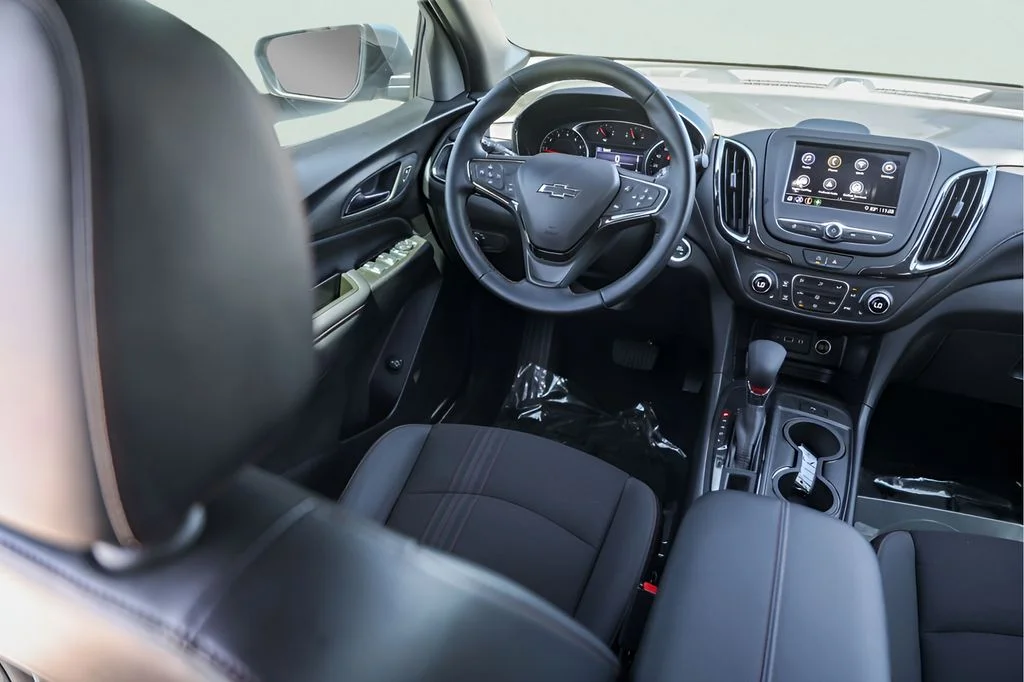 Used 2024 Gray Chevrolet RS image 29