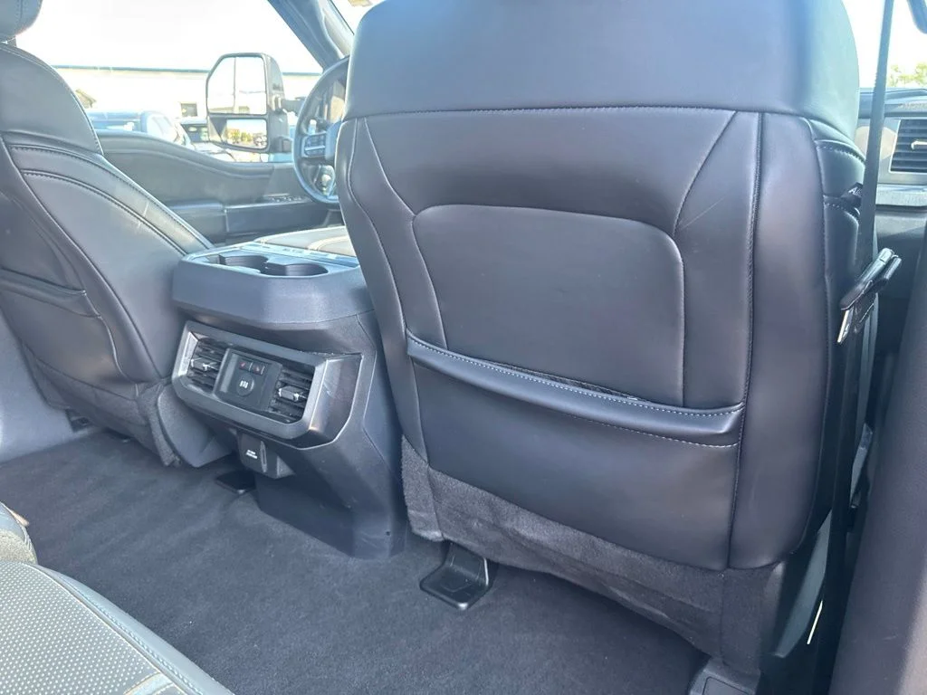Used 2025 Black Metallic Ford Platinum image 44