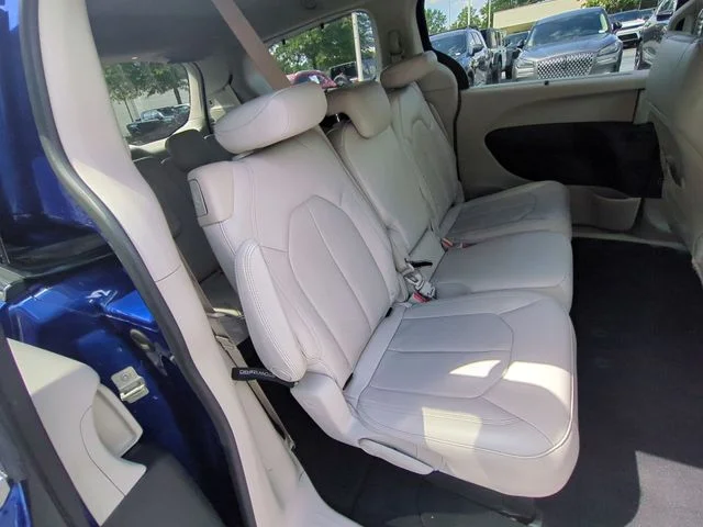 Used 2019 Blue Chrysler Touring L image 33