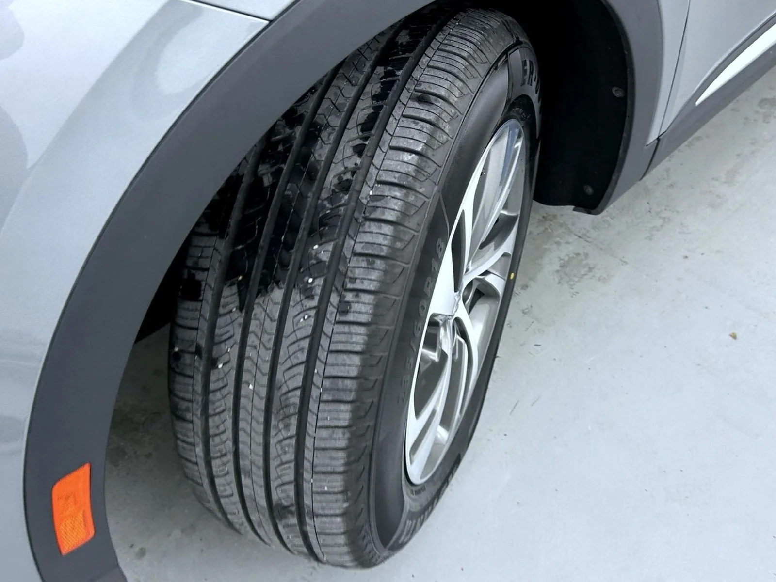 Used 2023 Gray Buick Essence image 22