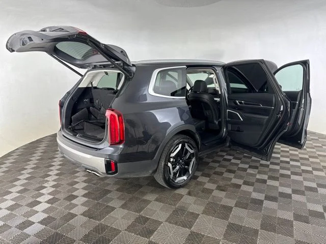 Used 2025 Gray Kia S image 16
