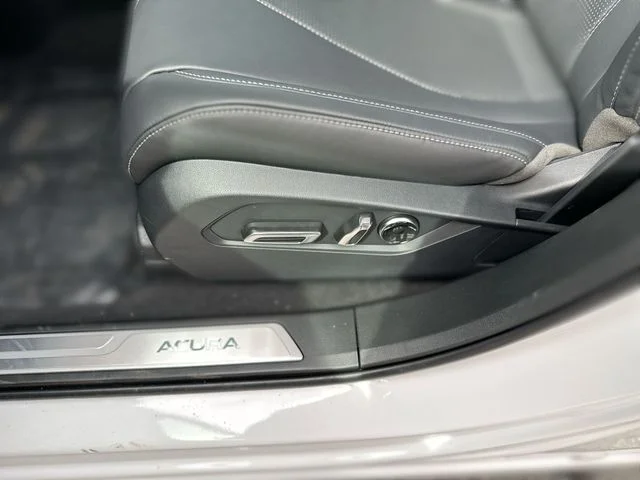 New 2026  Acura Technology Package image 12