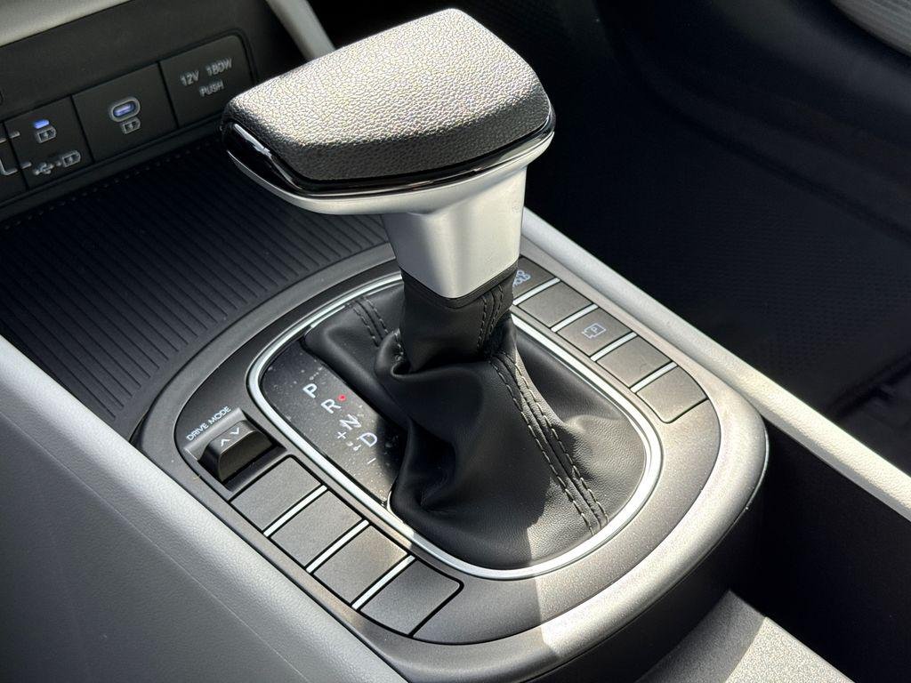 New 2026 Black Hyundai Limited image 25