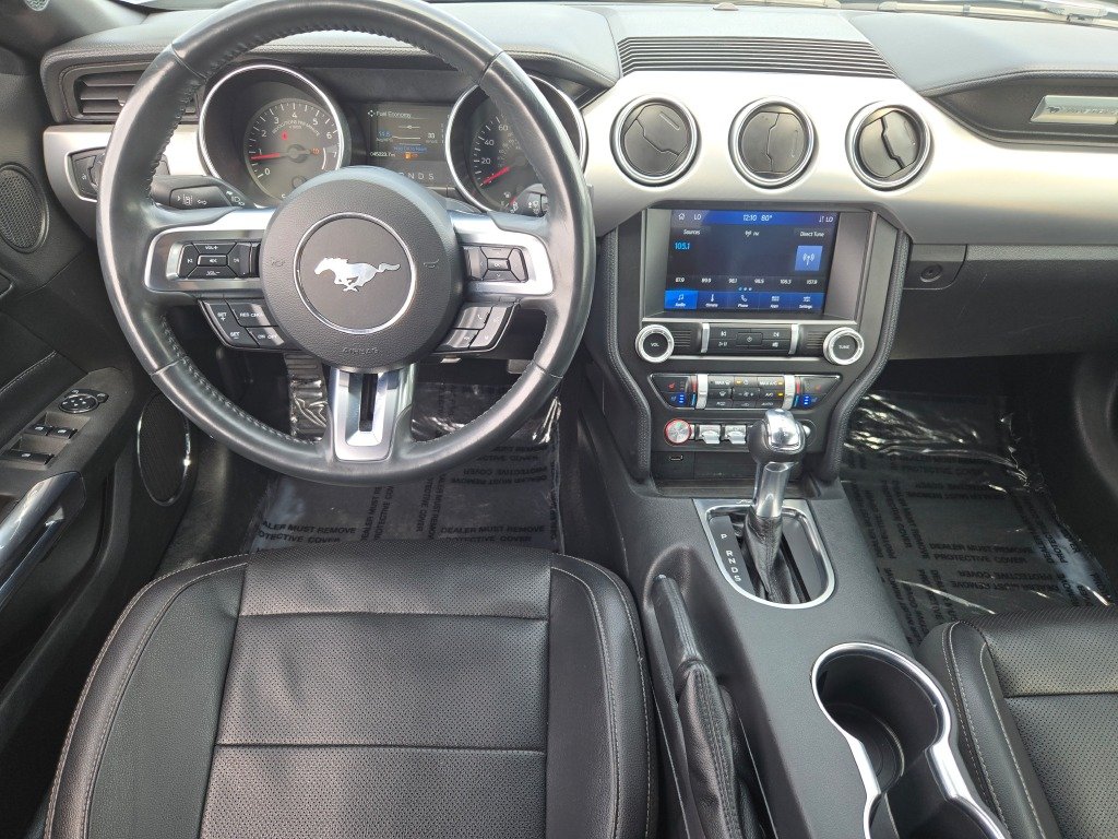 Used 2023  Ford EcoBoost Premium image 17