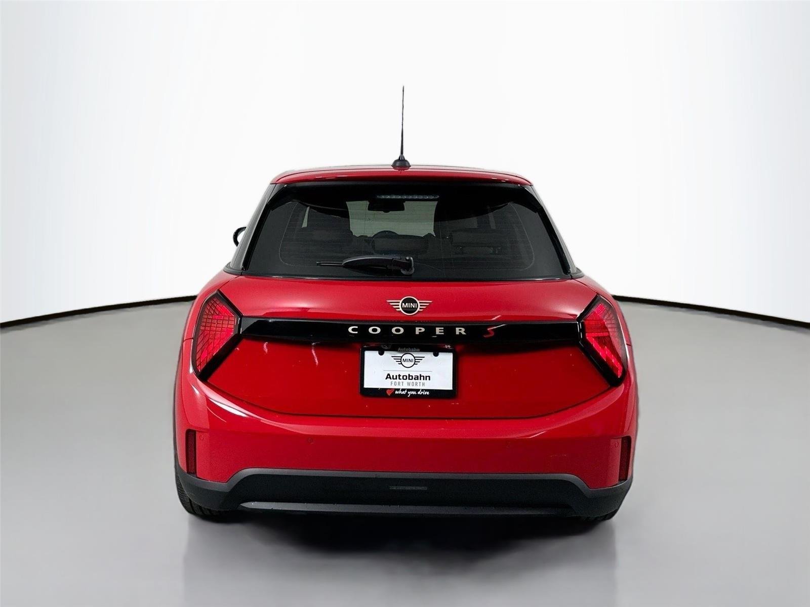 Used 2025 Chili Red II MINI Cooper S image 5