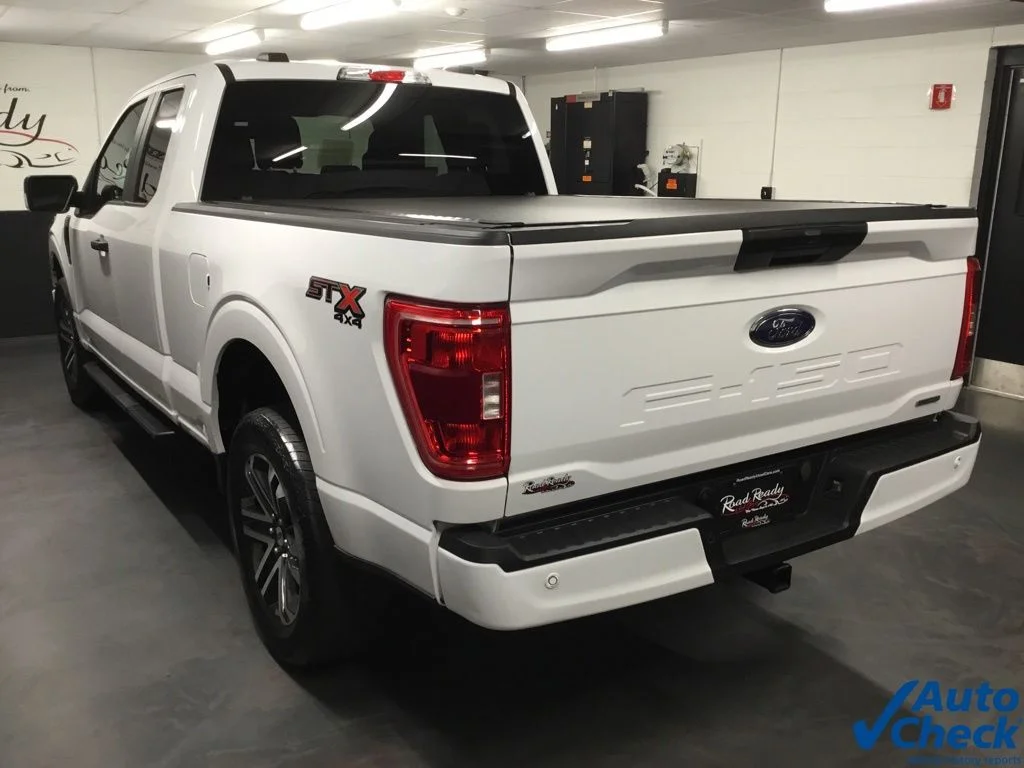 Used 2023 White Ford XL image 7