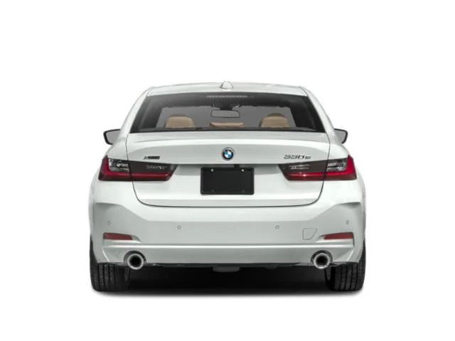 Used 2023  BMW 330e xDrive image 6