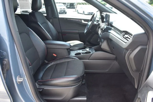 Used 2025 Blue Ford ST-Line Select image 19