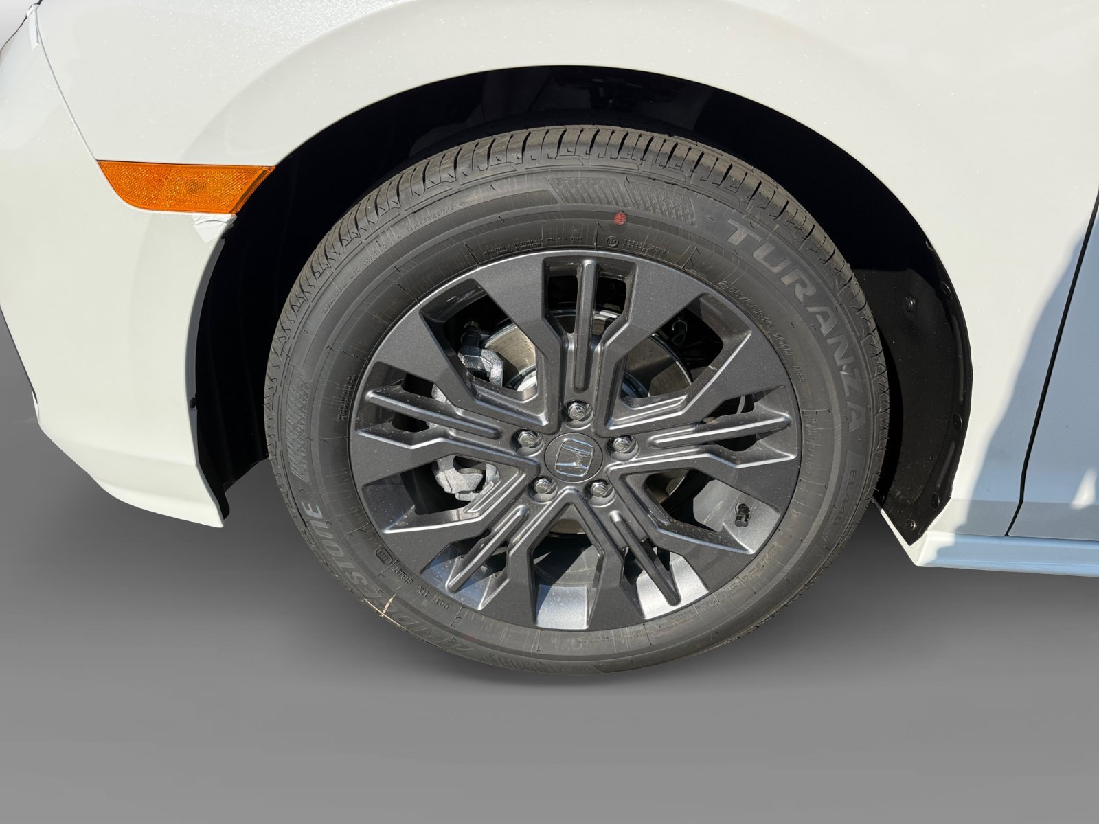 New 2026 Platinum White Pearl Honda Touring image 9