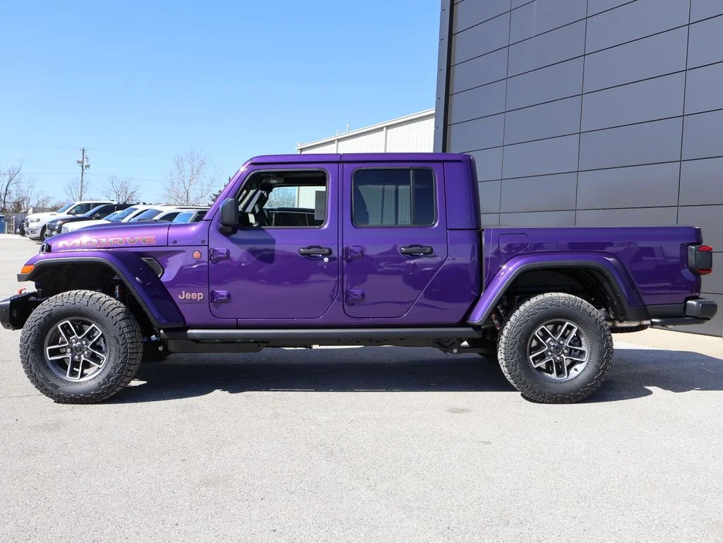 New 2026 Reign Exterior Paint Jeep Mojave image 2