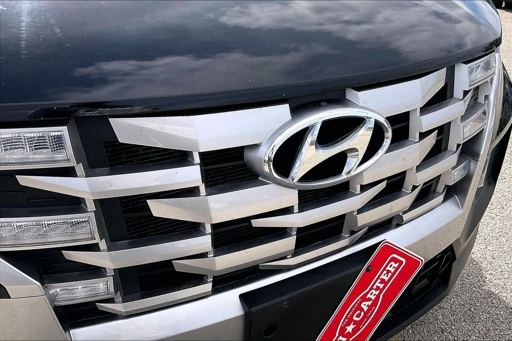 Used 2022 Black Hyundai SEL image 33