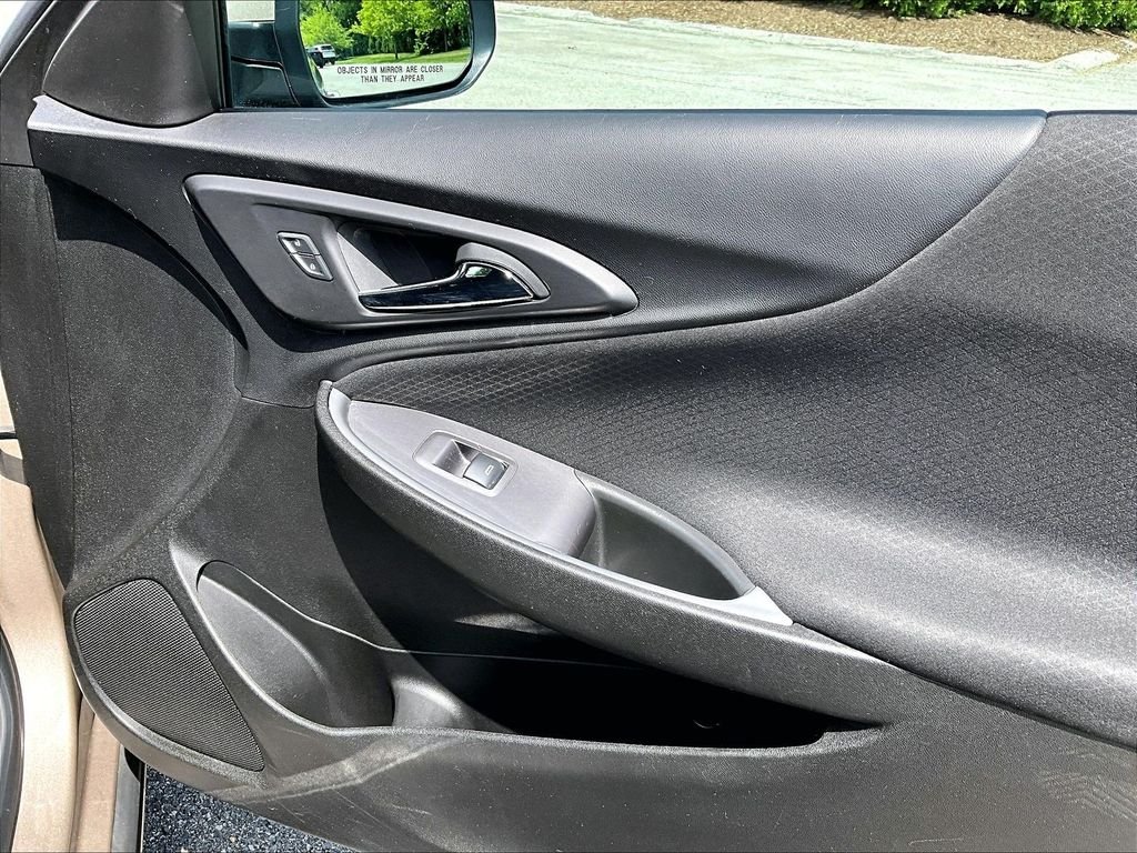 Used 2023 Gray Chevrolet LT image 12