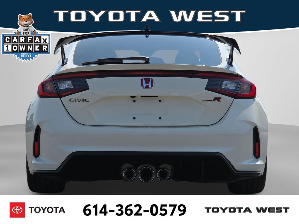 Used 2025 White Honda  image 8