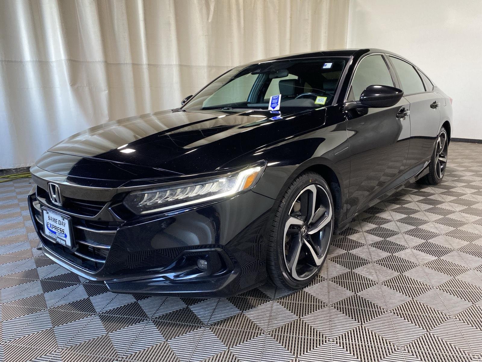 Used 2022 Crystal Black Pearl Honda Sport image 3