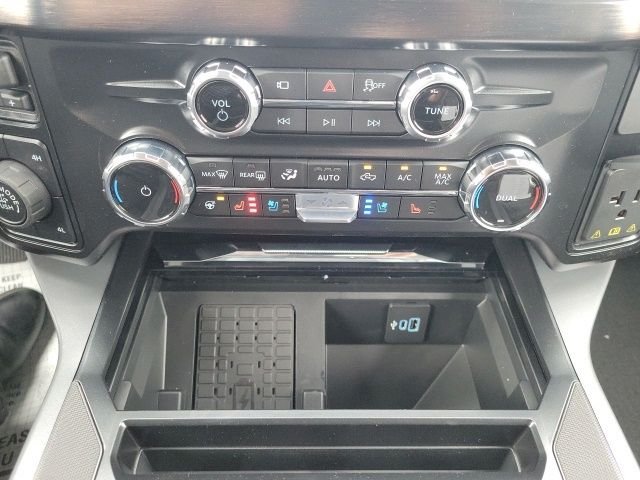 New 2026 Gray Ford Lariat image 14